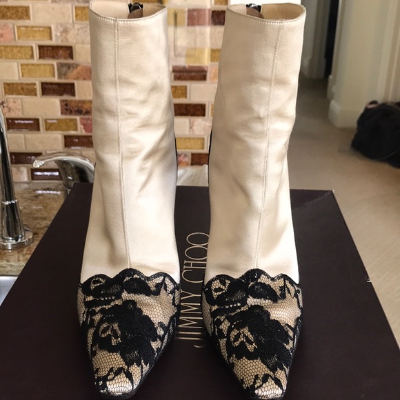 Jimmy Choo vintage nude satin black lace boots - Picture 4 of 12